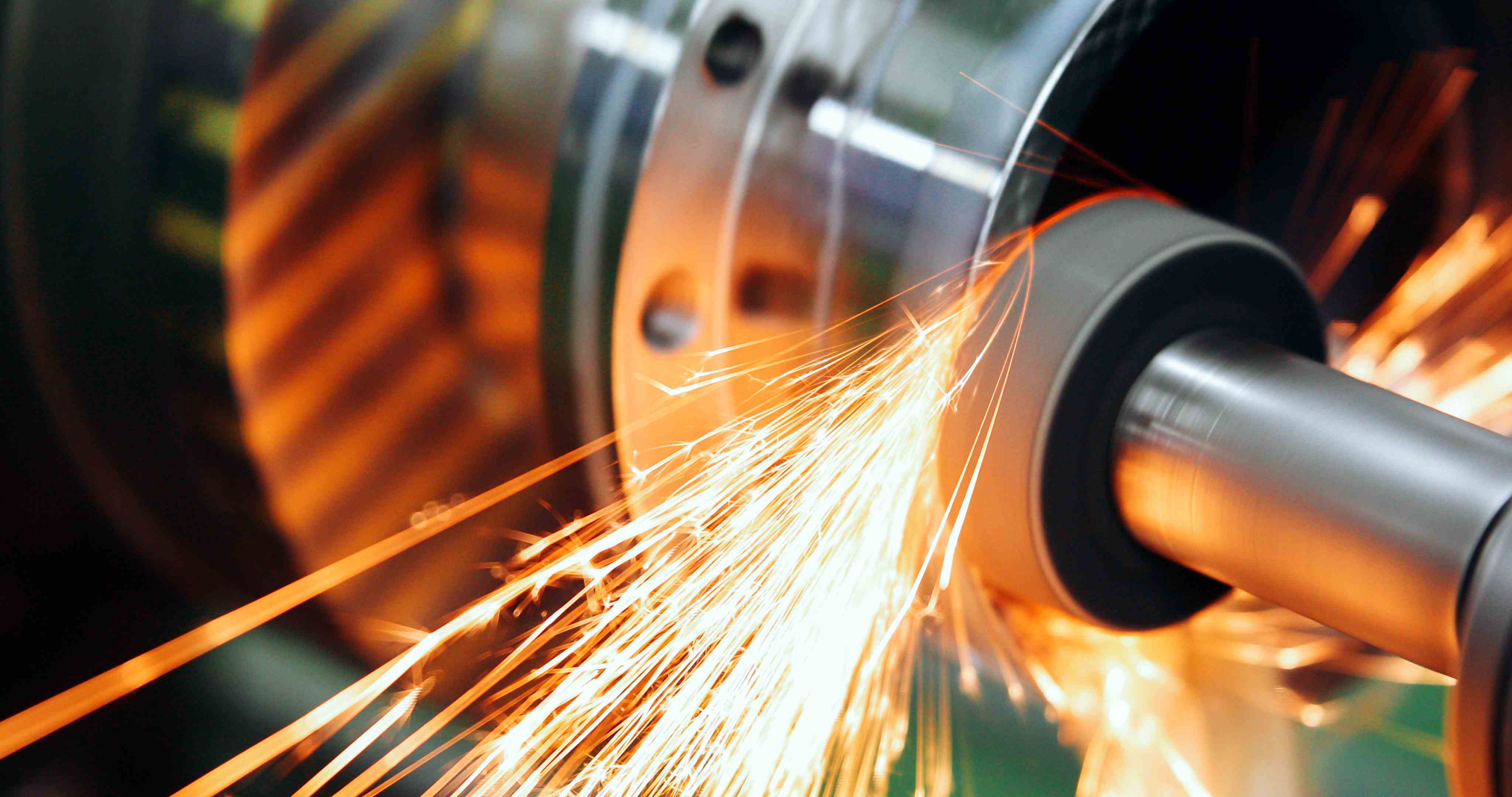 Your competent partner for machining tasks and cleaning technology